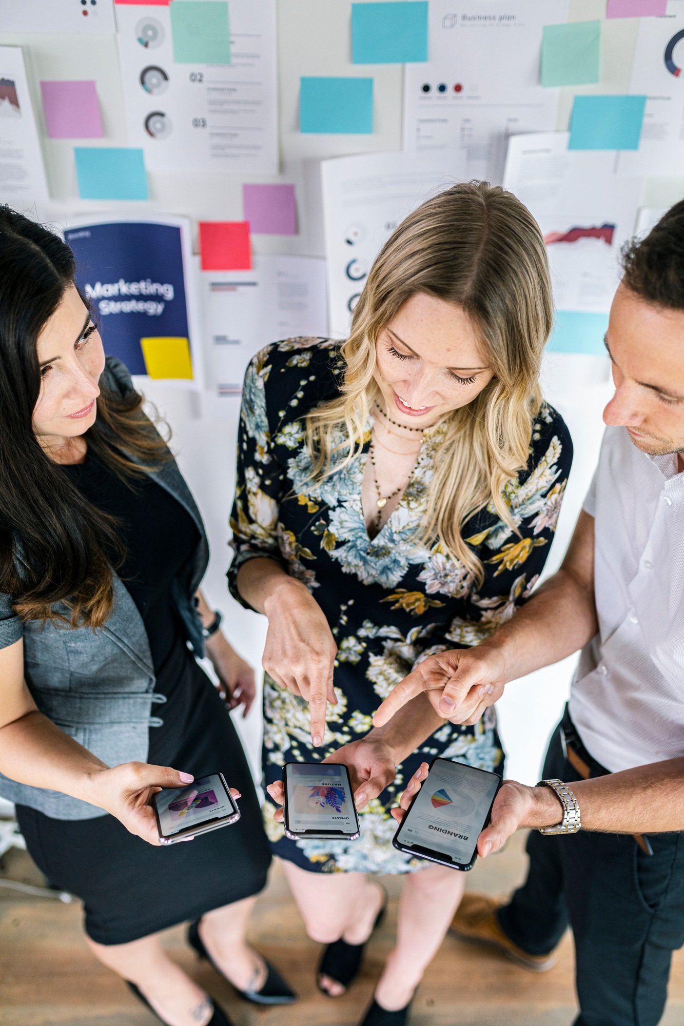 Business people sharing marketing ideas